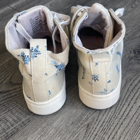 Universal Thread High top - Picture 7 of 8